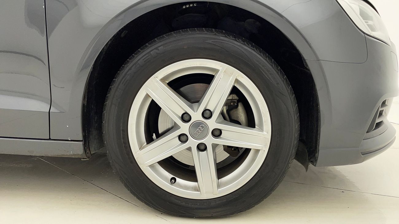 أودي A3 30 TFSI 1.4 | بدون دفعة مقدمة | اختبار القيادة في المنزل