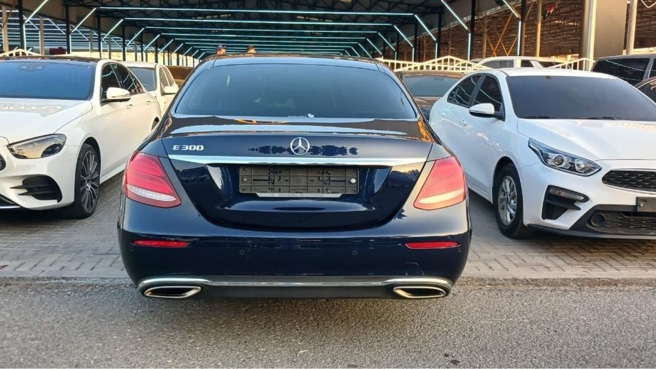 Mercedes-Benz E300 AMG MERCEDES E300