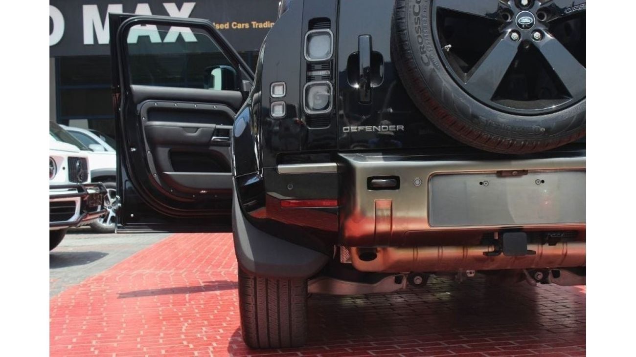 Land Rover Defender P400 110 X