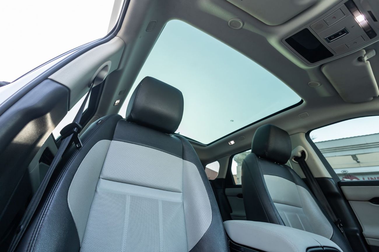 لاند روفر رانج روفر إيفوك Dynamic SE P200 2.0L