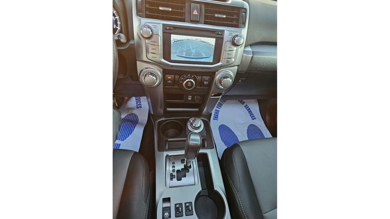 Toyota 4Runner 2018 Toyota 4Runner SR5 Premium 4x4 -4.0L - V6  AWD Full Option - / Export Only