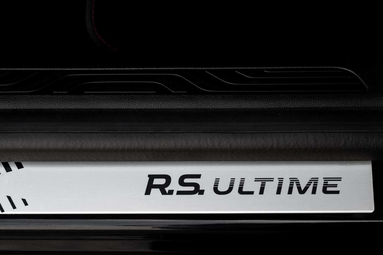 Renault Megane Megane RS | 2,742 P.M | 0% Downpayment | Renault Warranty!