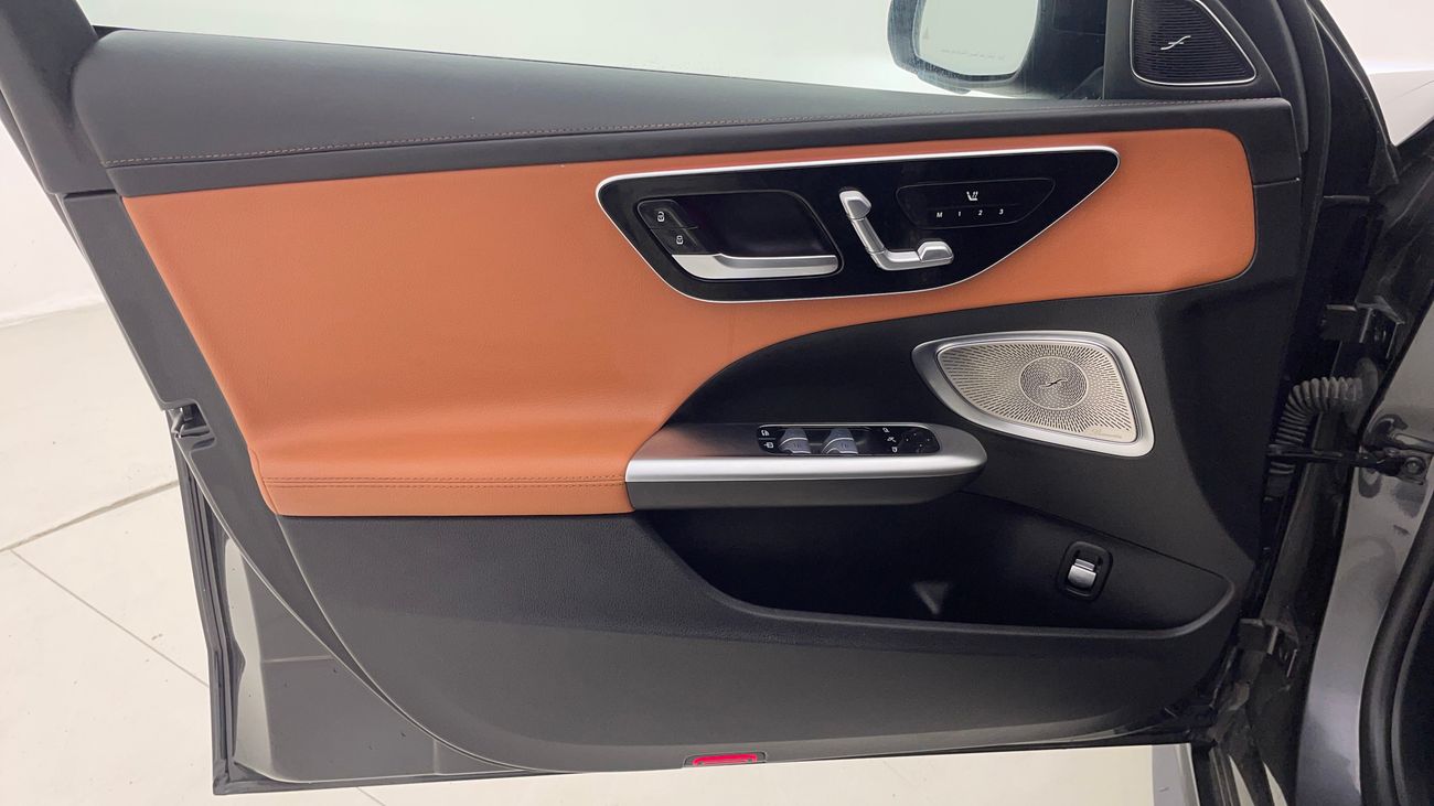 مرسيدس بنز C 200 AMG PREMIUM 2 | بدون دفعة مقدمة | اختبار القيادة في المنزل