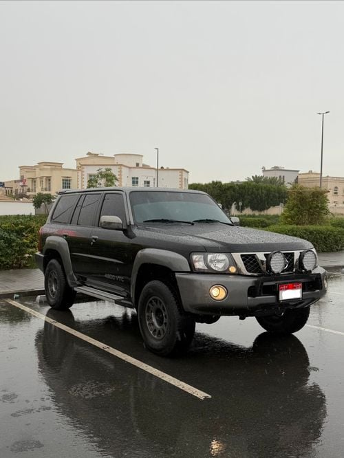 نيسان باترول سوبر سفاري Super Safari