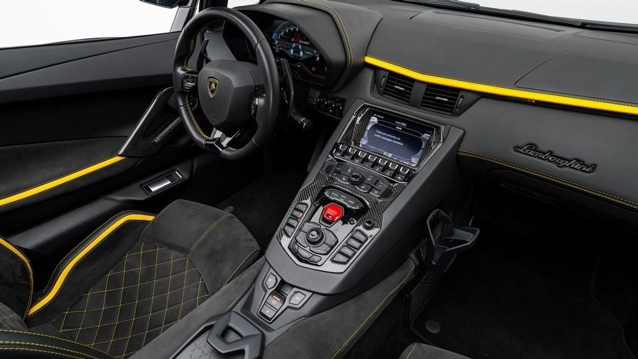 Lamborghini Aventador S Roadster - 2018 - Euro Specs