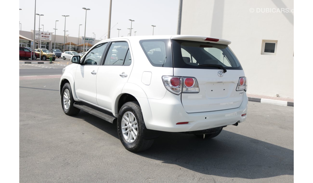 تويوتا فورتونر 7 SEATER SUV WITH GCC SPEC