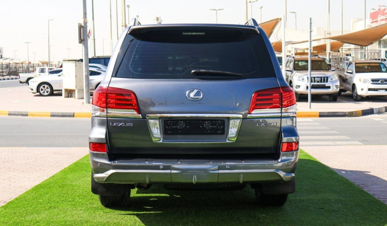 Lexus LX570