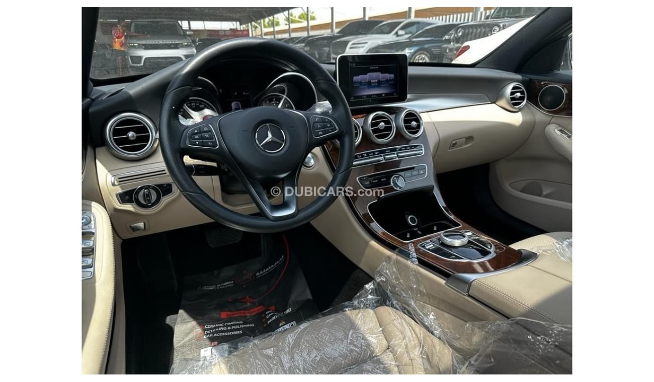 Mercedes-Benz C 300 Luxury