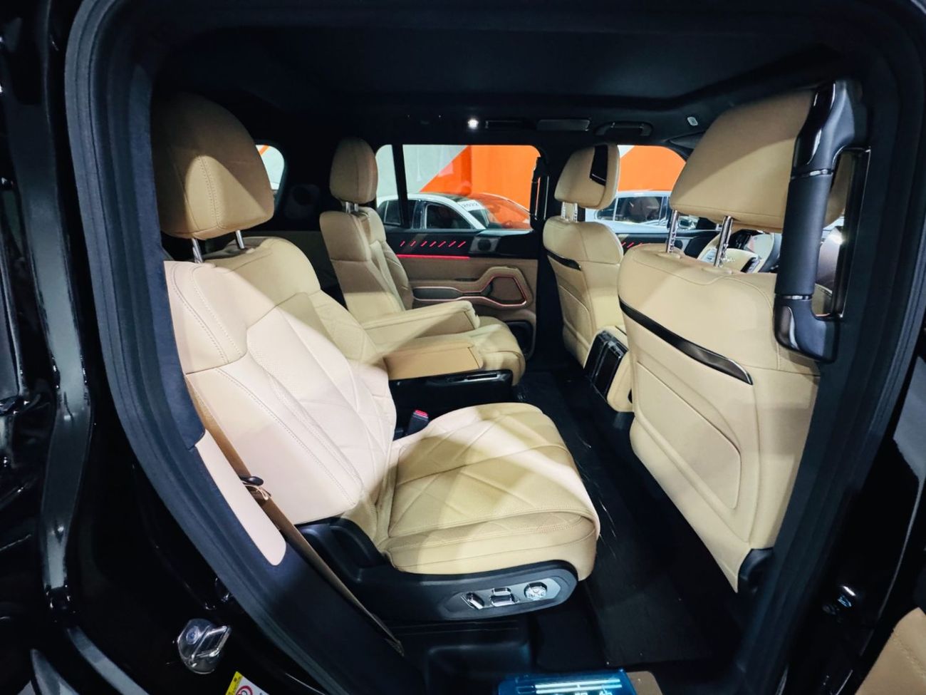 BYD Leopard 8 2025 Leopard 8 Flagship 6 Seater 21inch RIM