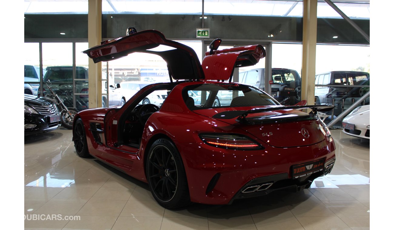 مرسيدس بنز SLS AMG BLACK SERIES