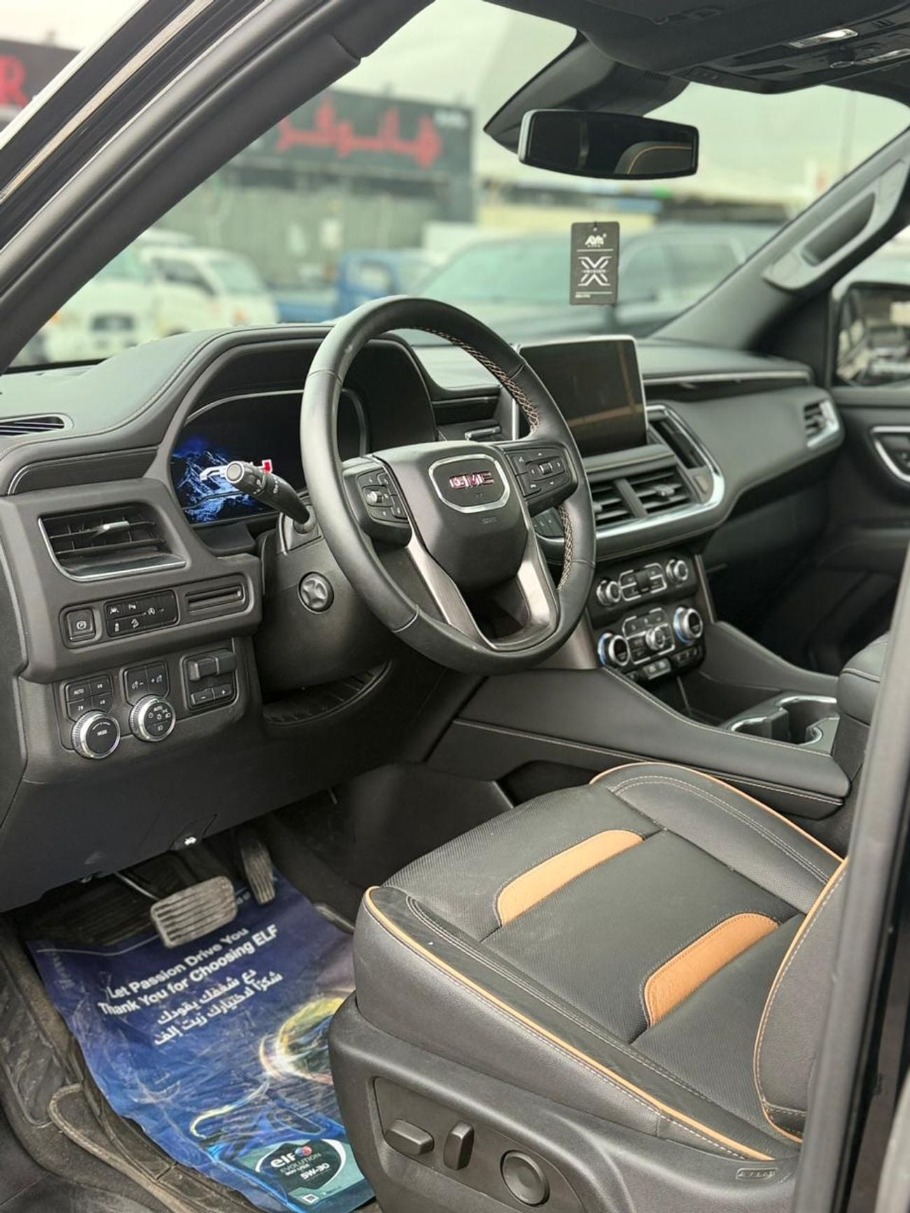 جي أم سي يوكون 5.3 V8 AT4 (AWD)