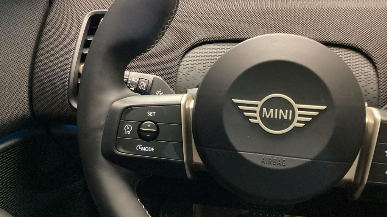 ميني كنتريمان 1.5 MHEV C AUTO | شامل الضمان | 0 ﺪﻔﻋﺓ ﺃﻮﻟﻯ