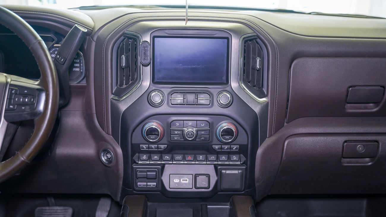 GMC Sierra Denali 6.2