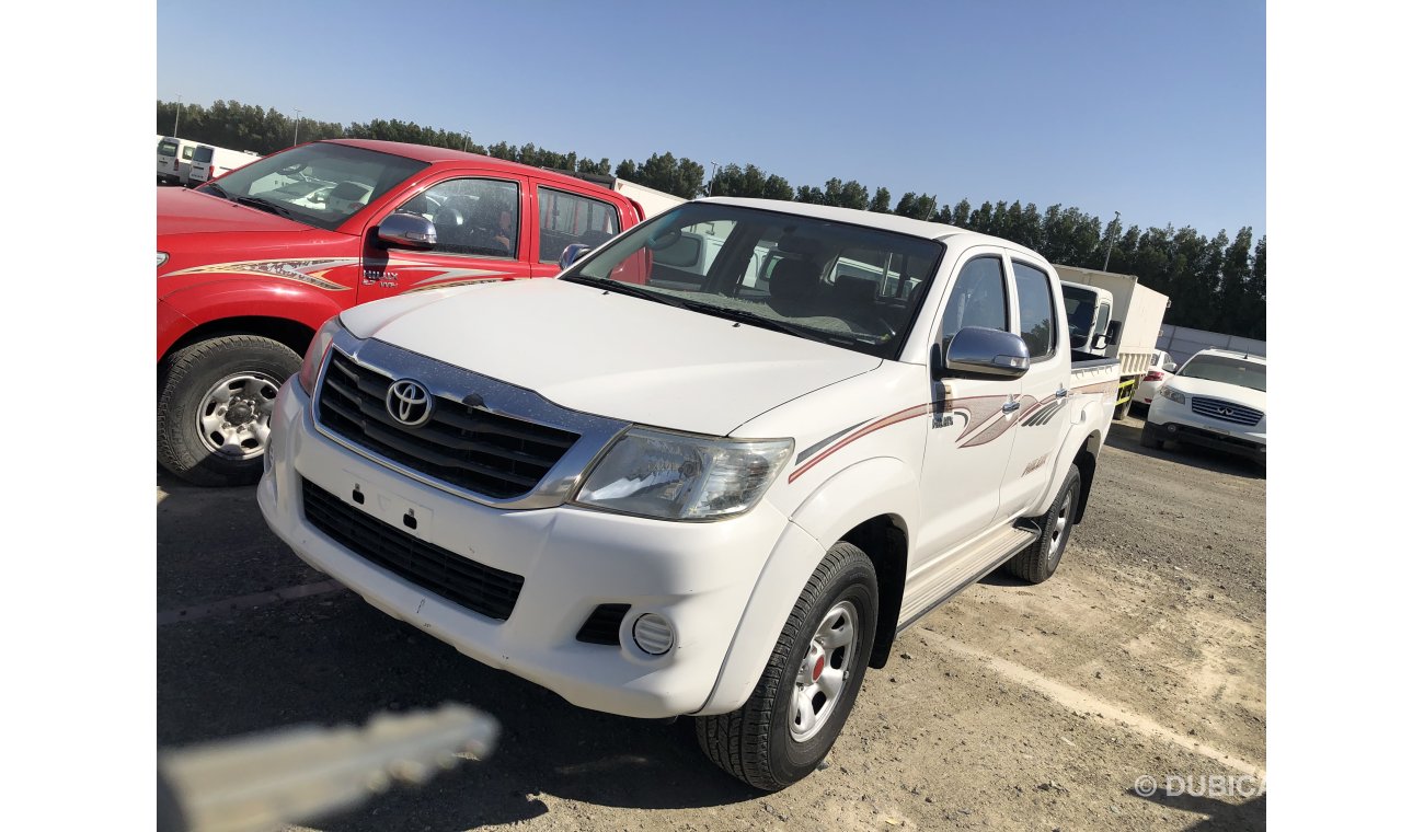 Toyota Hilux D/c pick up 4x4, Diesel,Model:2012. Excellent condition