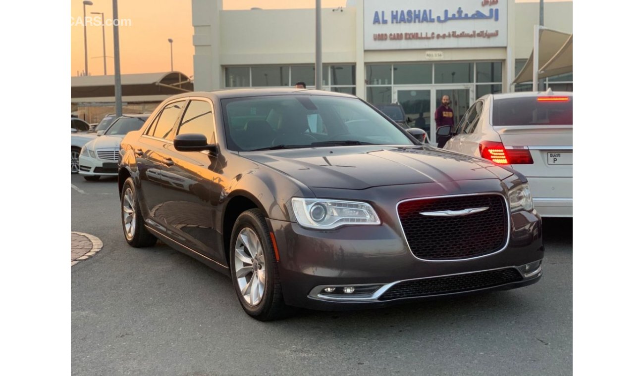 Chrysler 300C Std Chrysler C300_2016_Excellent_Condition _Full option