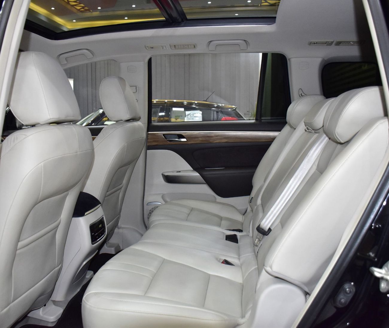 GAC GS8 EXCELLENT DEAL for our GAC GS8 i4WD 320T ( 2021 Model ) in Black Color GCC Specs