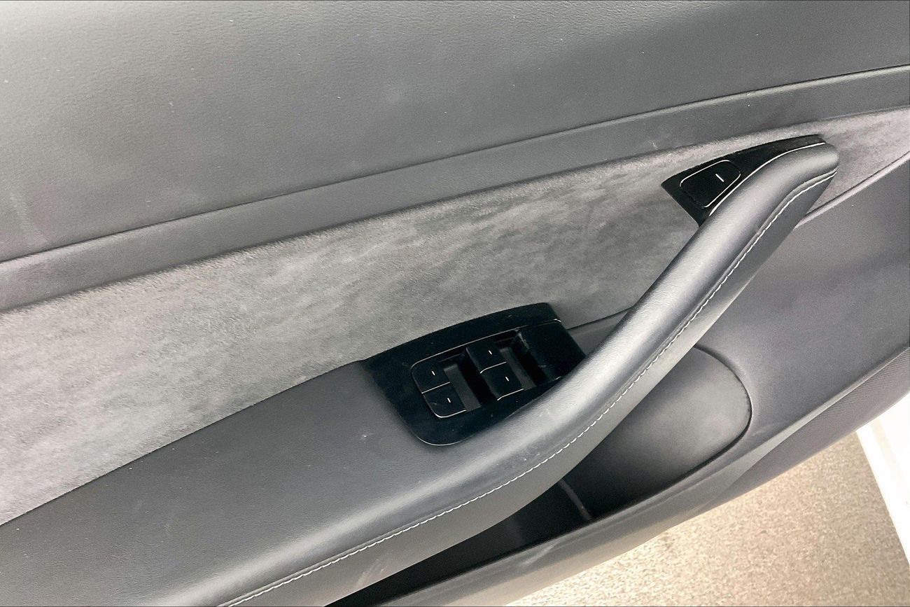 Tesla Model 3 Standard Range Plus | National Day Celebration | Guaranteed Warranty | 0 Down Payment