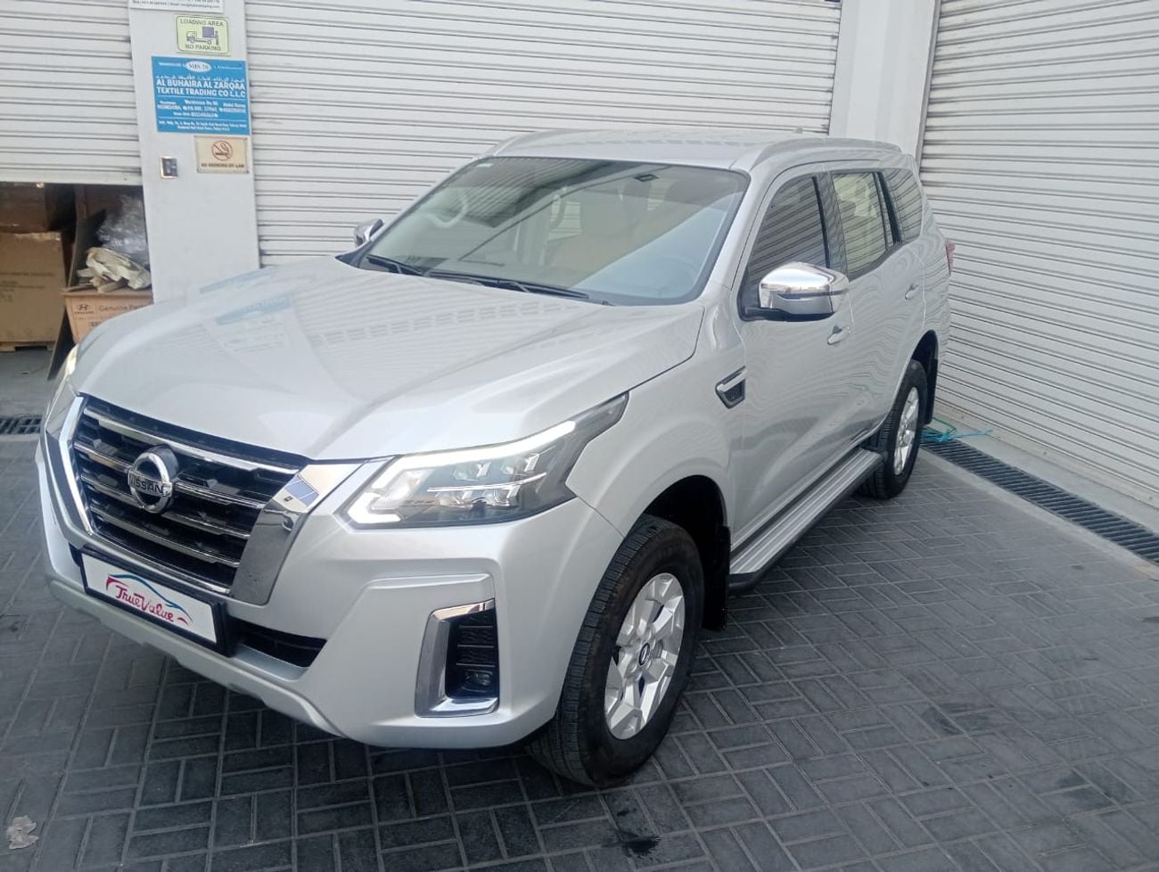 نيسان إكستيرا Titanium 2.5L 4WD