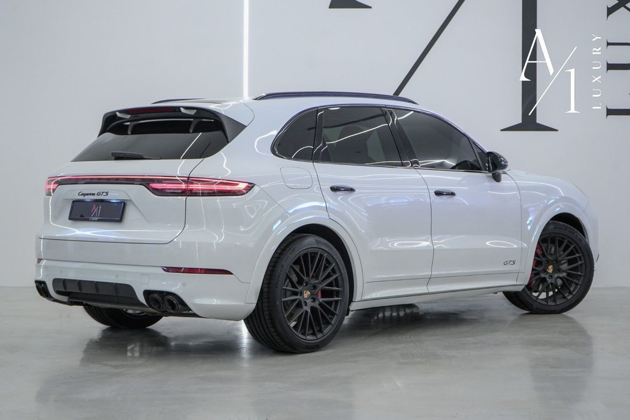 Porsche Cayenne GTS 4.0L (460 HP) 2021 Porsche Cayenne GTS, Excellent Condition, American Specs