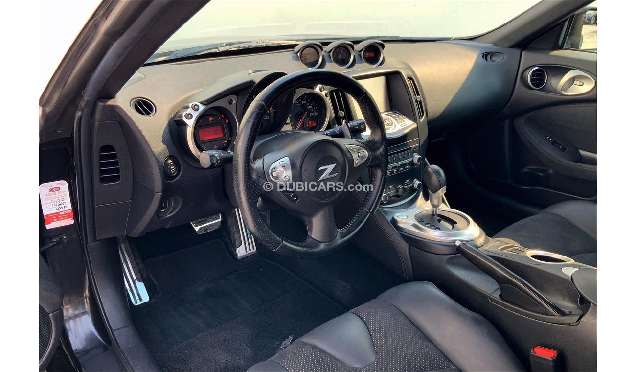 نيسان 370Z Standard