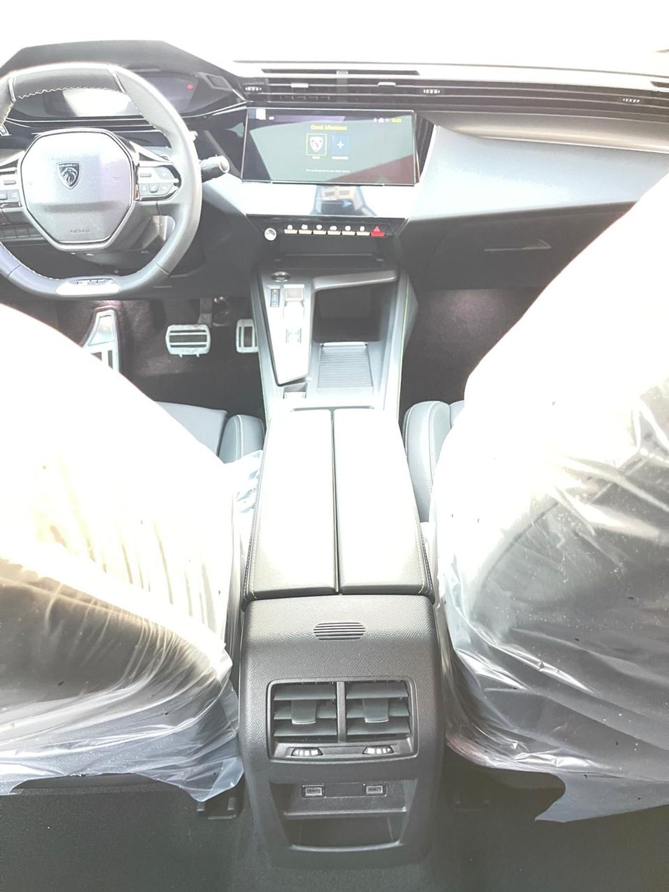 بيجو 408 PEUGEOT 408 GT LINE 1.6L 2025 GCC SPECS