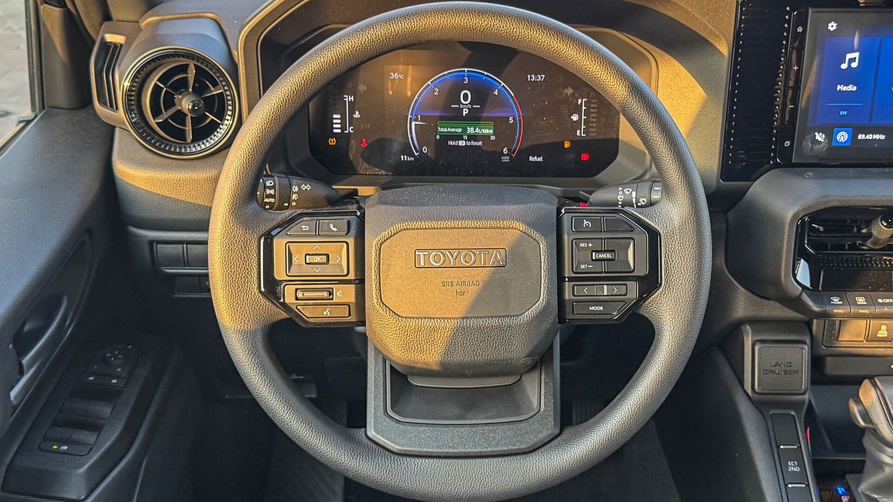 Toyota Prado TX 2.8L DIESEL 5-STR EUROPEAN SPECS BRAND NEW 0KM 2024