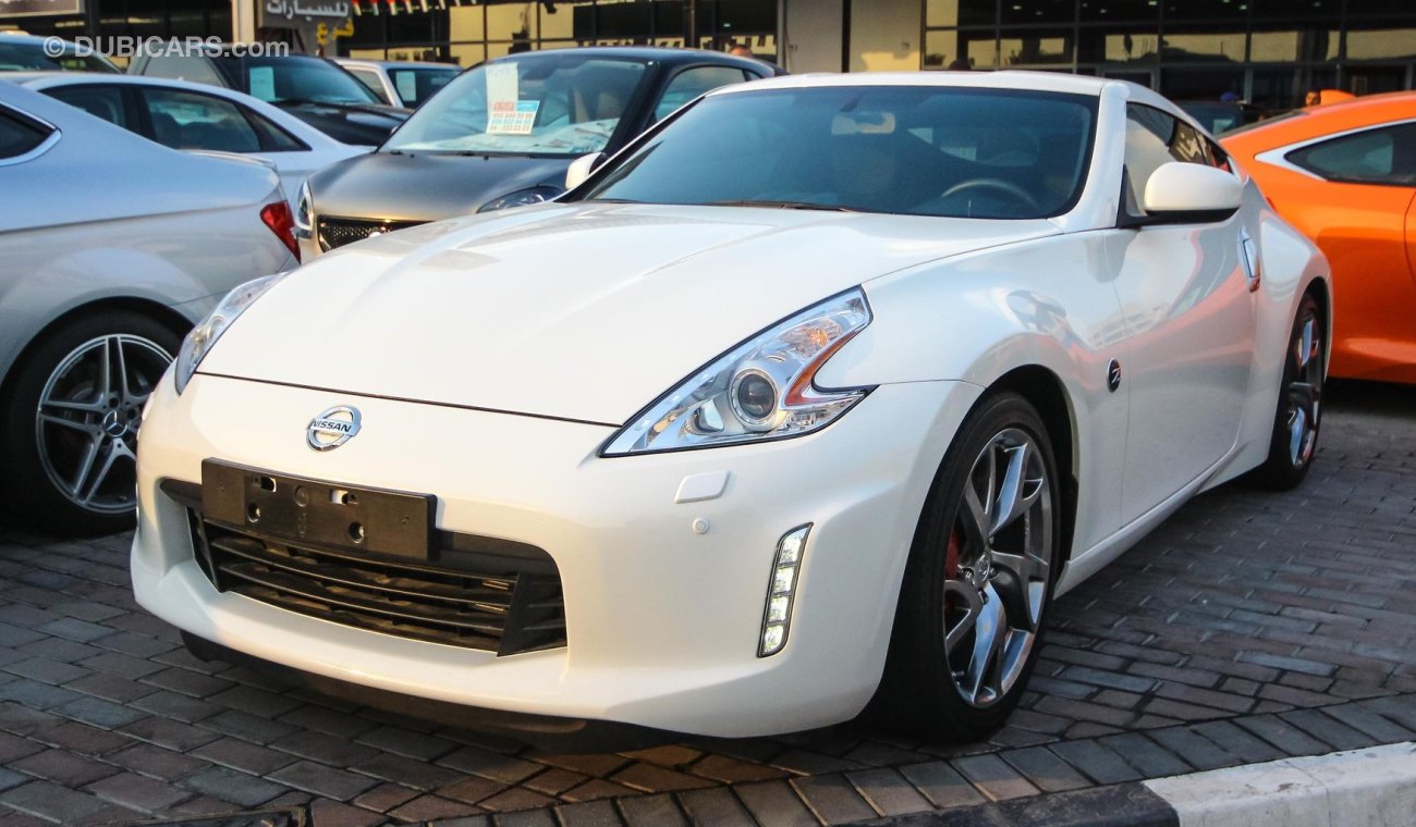 نيسان 370Z