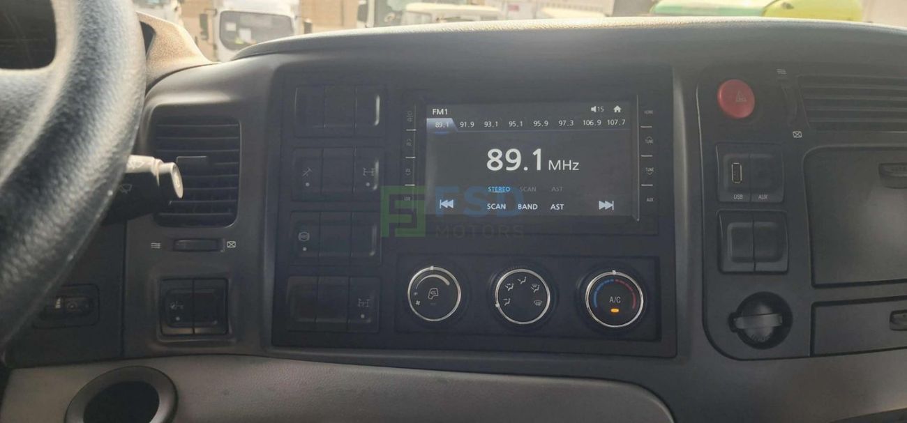 تاتا بريما Tata Prima 4440 Tractor Head 4x2, 44T GCW, 400 HP