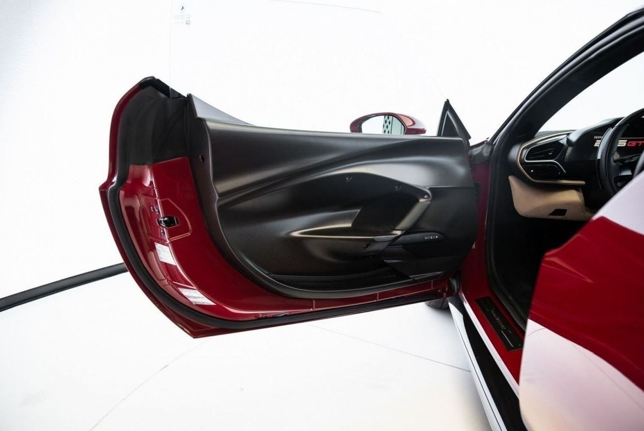 فيراري 296 GTB ASSETTO FIORANO