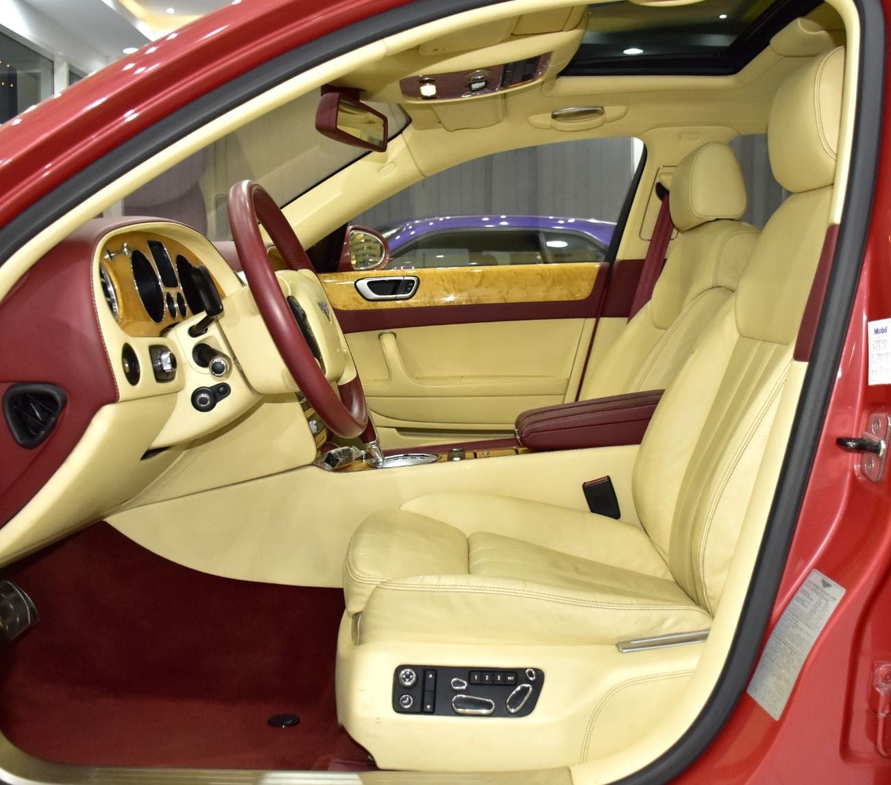 بنتلي فلاينج سبور EXCELLENT DEAL for our Bentley Flying Spur V12 ( 2007 Model ) in Orange Color GCC Specs