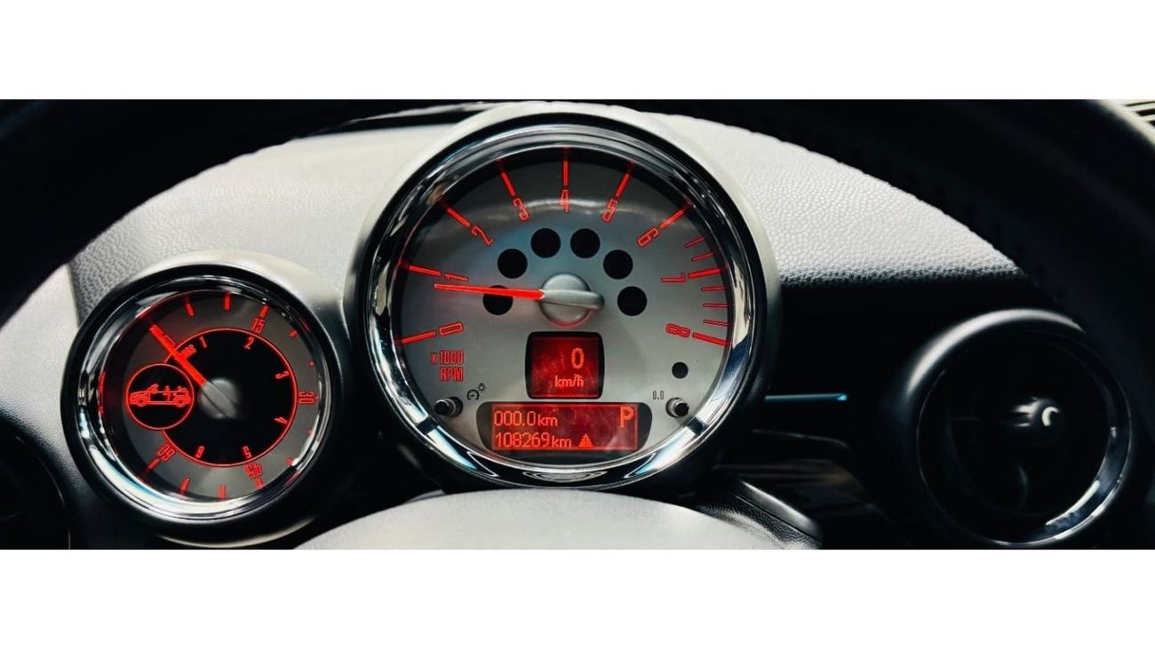 Mini Cooper S Cabrio GCC .. Convertible .. 4CYL .. Perfect Condition