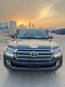 Toyota Land Cruiser GXR 2018 RHD Diesel Engine Full Option Very Clean And Perfect Condition