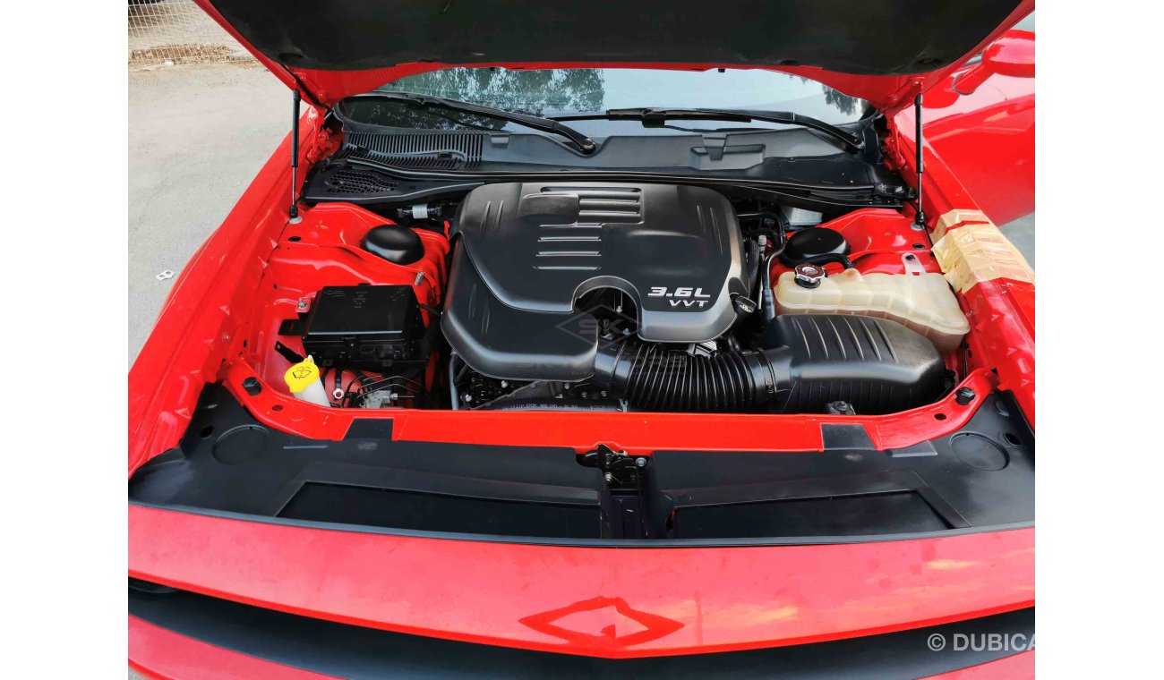 دودج تشالينجر 3.6L V6 Petrol, 20" Rims, DRL LED Headlights, Dual Airbag, Driver Power Seat, Fog Lights (LOT # 773)