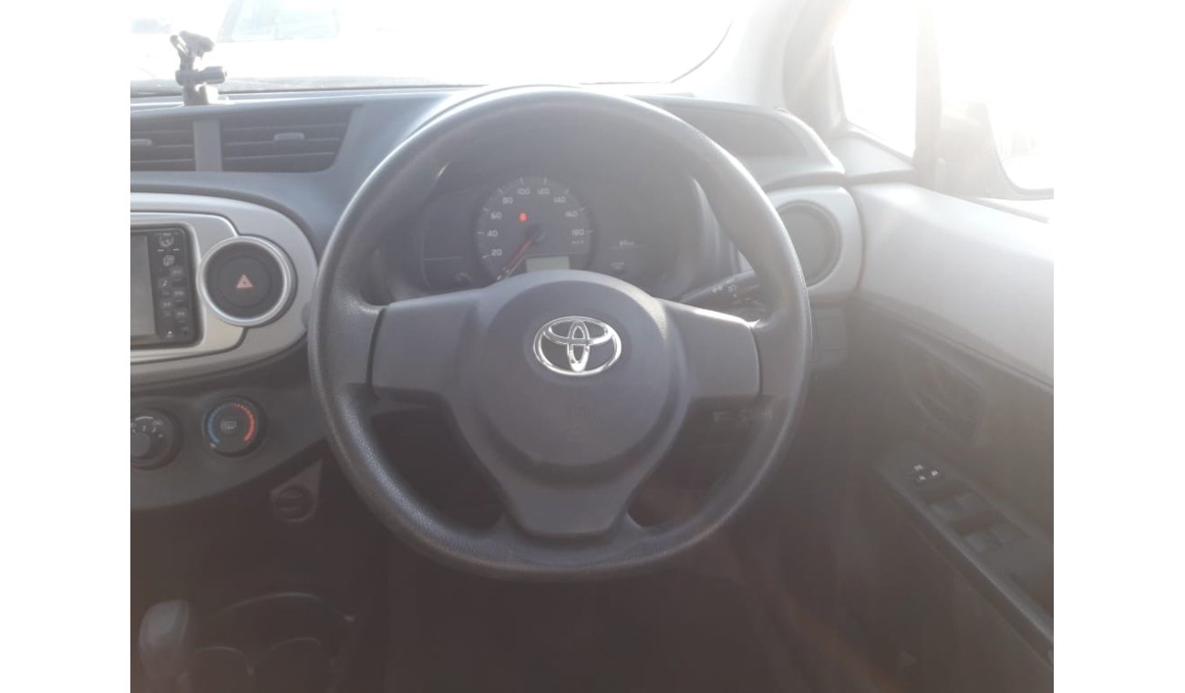 Toyota Vitz TOYOTA VITZ RIGHT HAND DRIVE (PM1103)