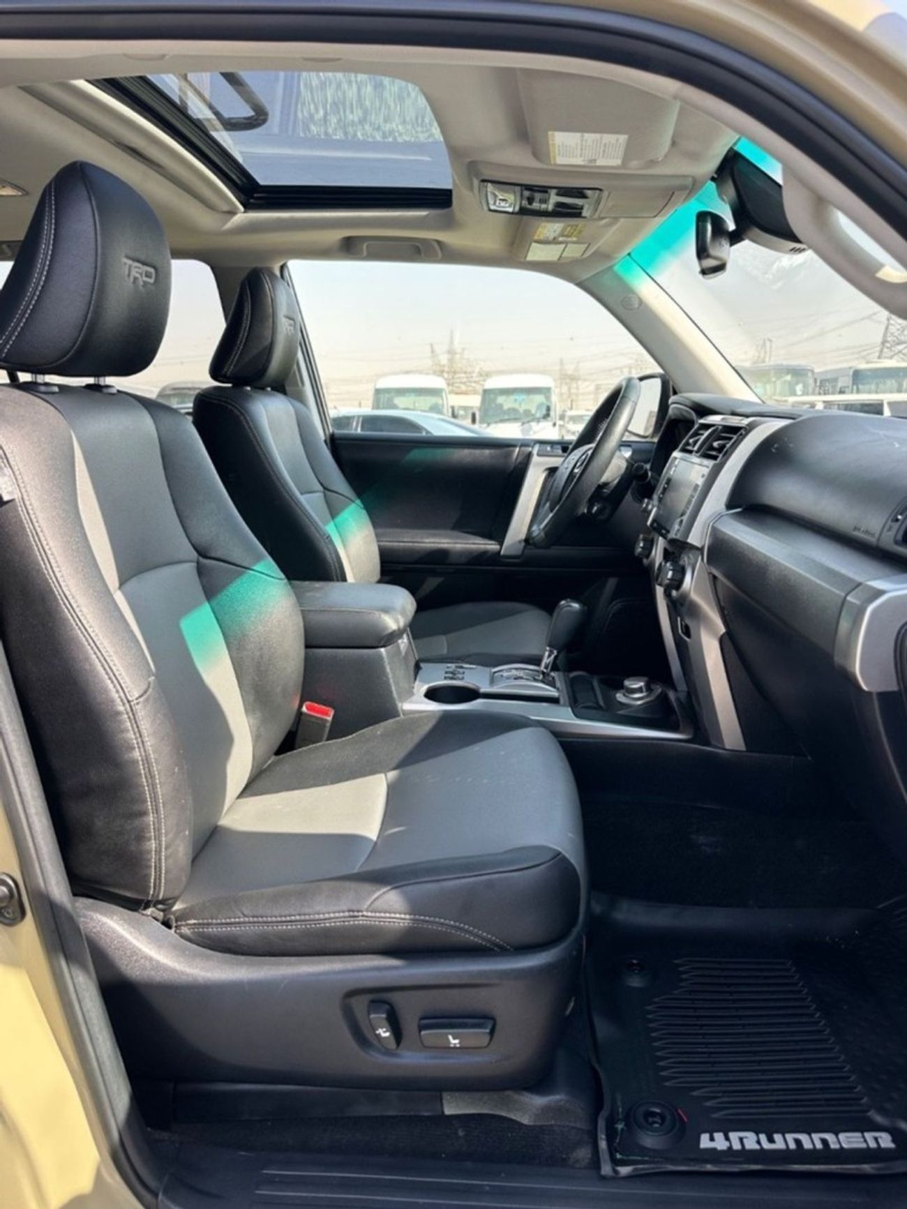 تويوتا Runner4 SR5 Premium