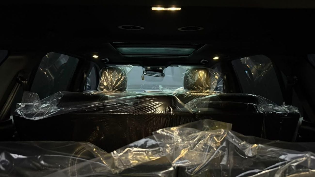 فورد ايفرست FORD EVEREST ,PLATINIUM ,YEAR 2023  ,AUTO TRANSMISSION ,ENGINE CAPACITY 3.0 LITER