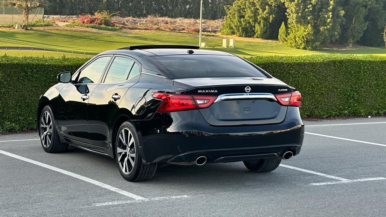 Nissan Maxima SR