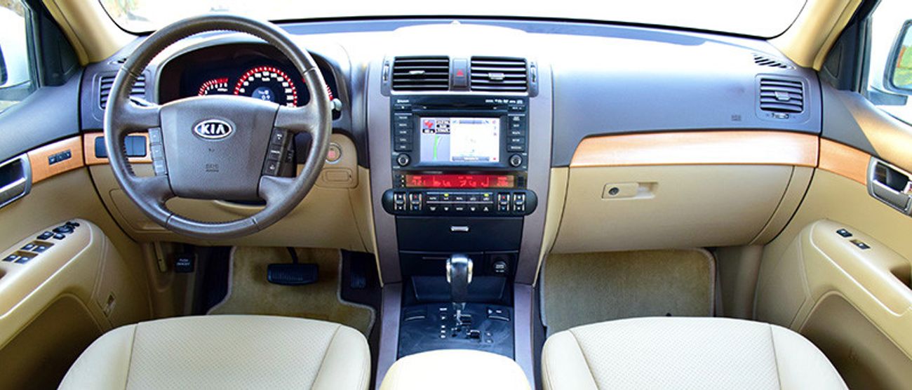 Kia Mohave excellent condition - agency maintained