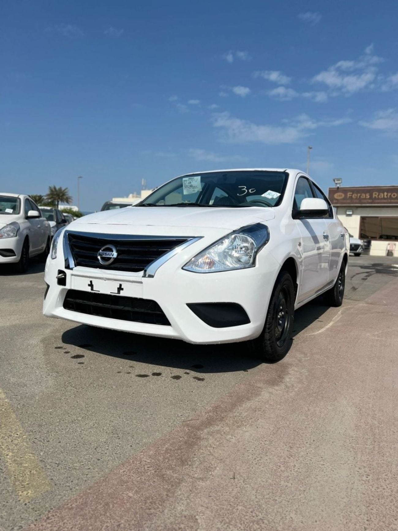 نيسان صني Nissan Sunny Basic 1.5 CC