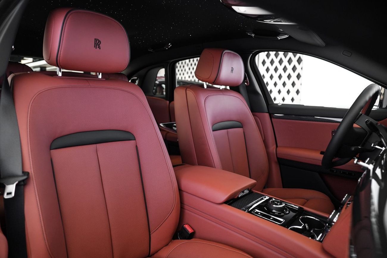 Rolls-Royce Ghost 6.75T Short Wheelbase