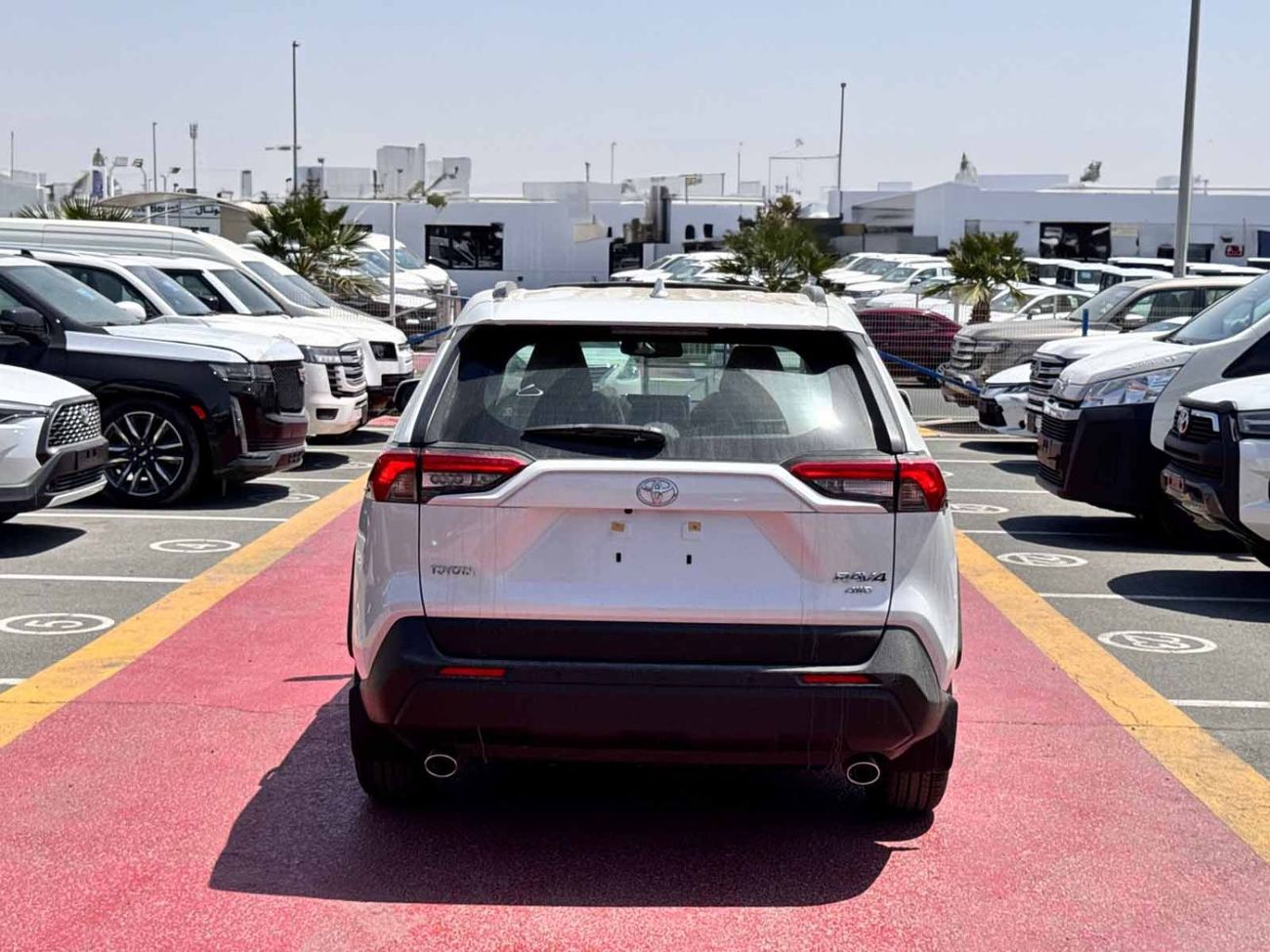 تويوتا راف ٤