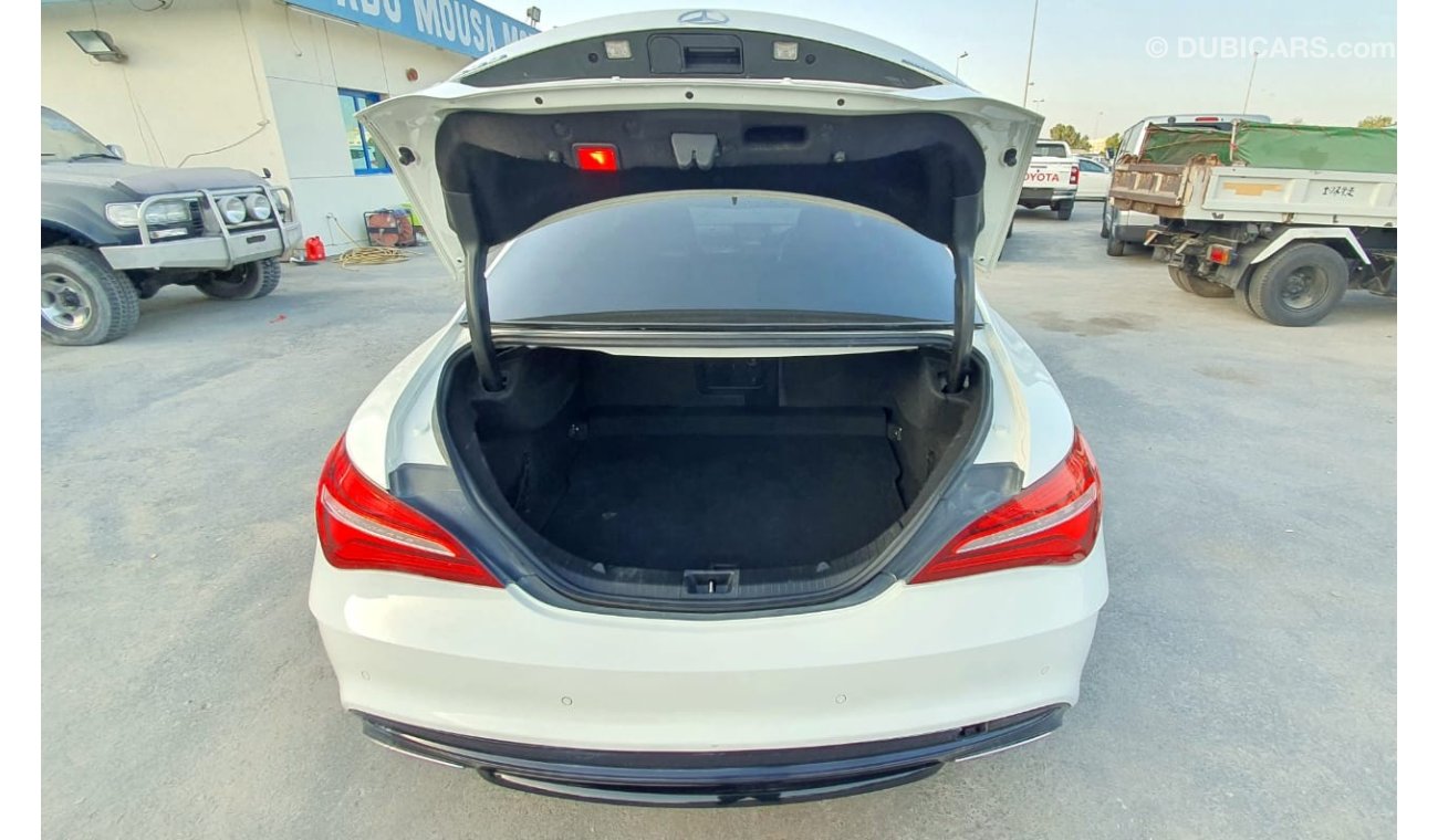 مرسيدس بنز CLA 200 AMG