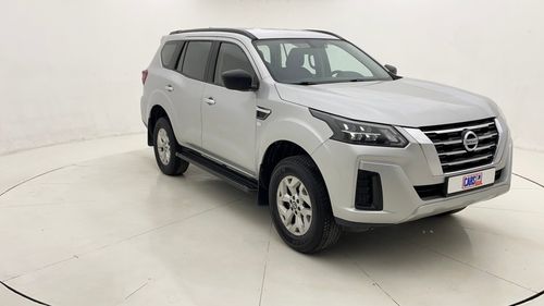 نيسان إكستيرا SE 2.5 | بدون دفعة مقدمة | اختبار القيادة في المنزل