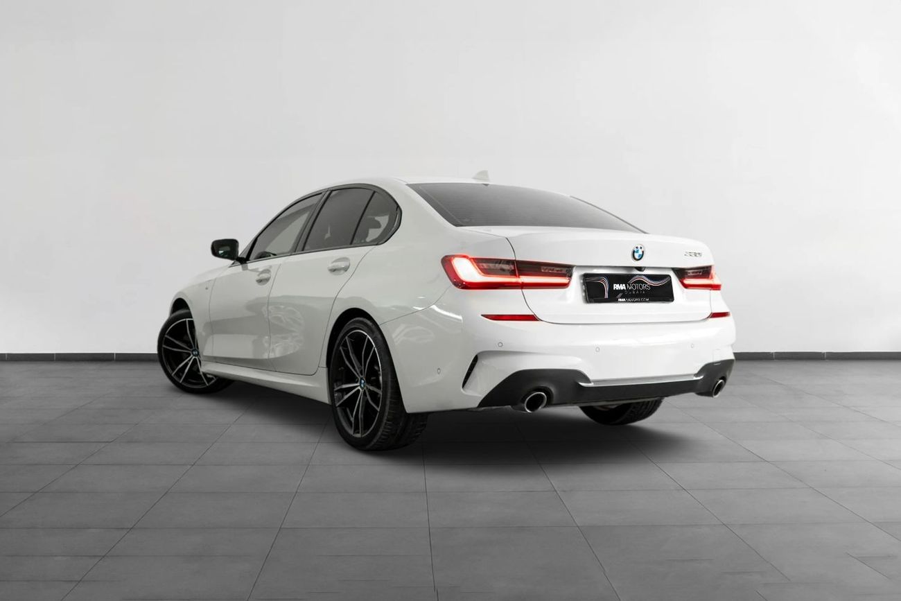Used BMW 330i M Sport 2021 for sale in Dubai - 754674