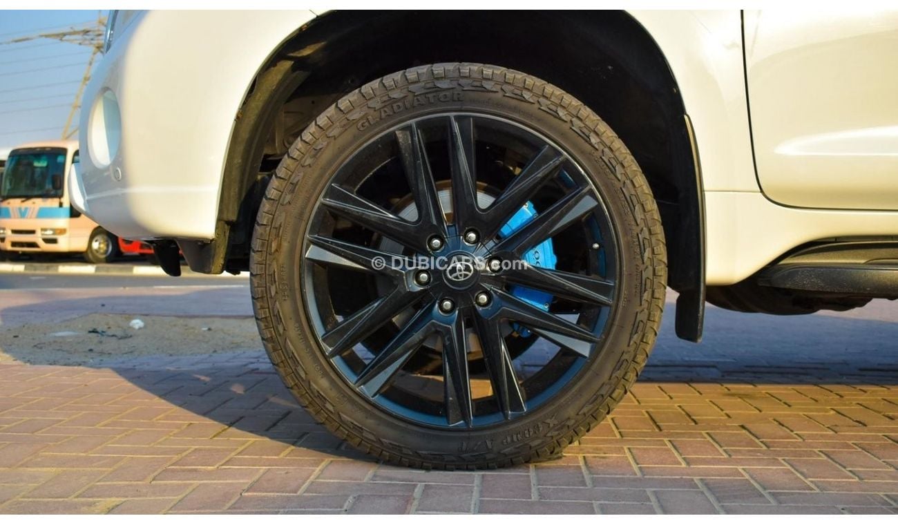 تويوتا برادو Japan Imported, 7 Seats, 2.8 Diesel