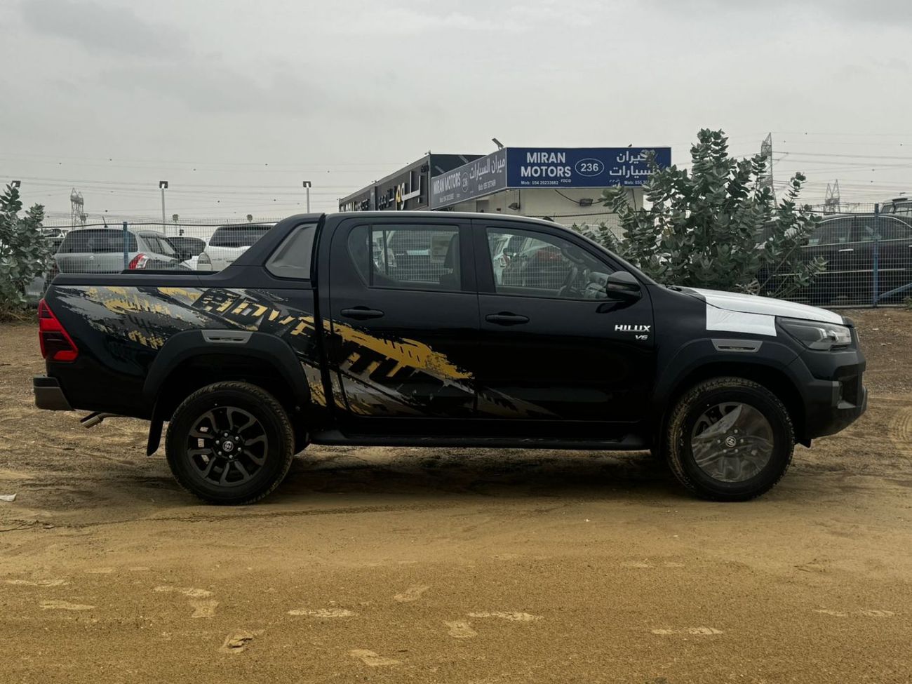تويوتا هيلوكس 2026 Toyota Hilux Adventure 4.0L Petrol AT GCC Spec