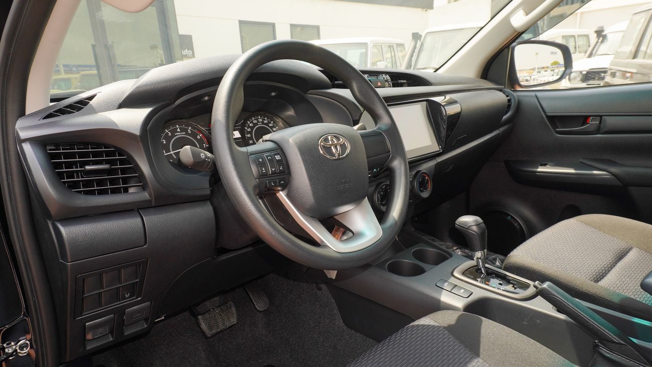 Toyota Hilux 2.7L 4WD A/T