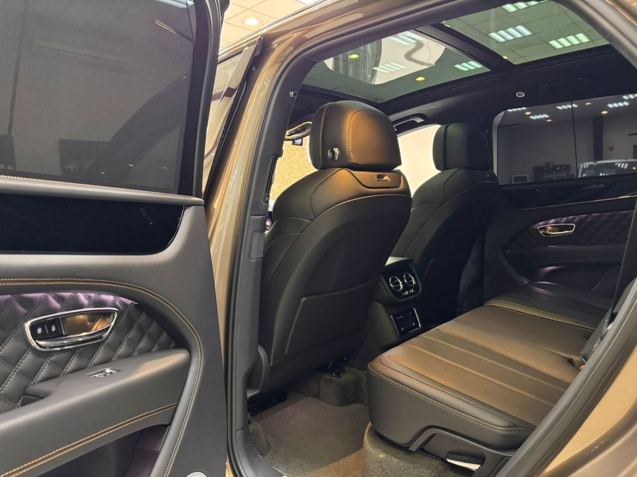 Bentley Bentayga AZURE