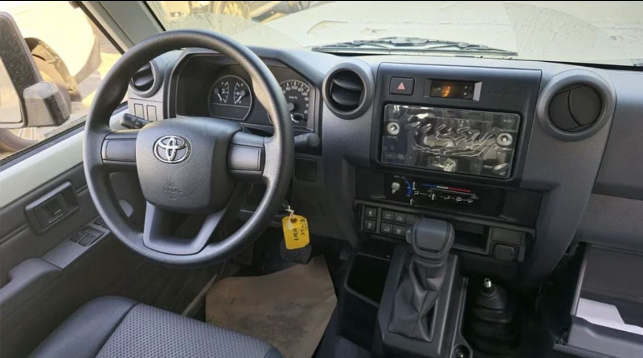 تويوتا لاند كروزر 70 TOYOTA LC78 HARDTOP AT 2.8 2025