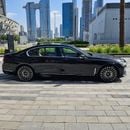 بي أم دبليو 750Li xDrive 4.4L (530 HP)